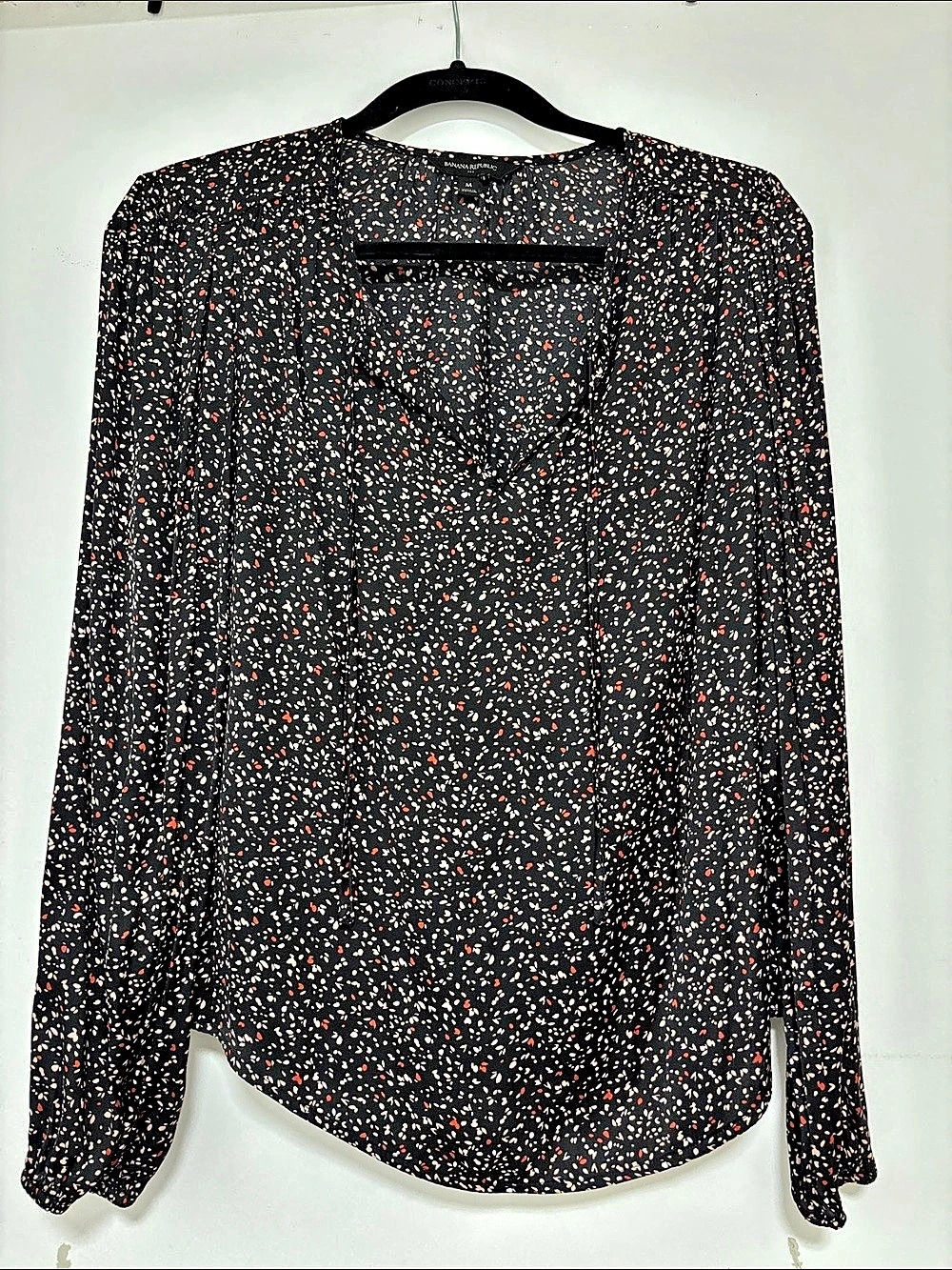 Banana Republic Abstract Print Blouse in Black & Pink Size Medium
